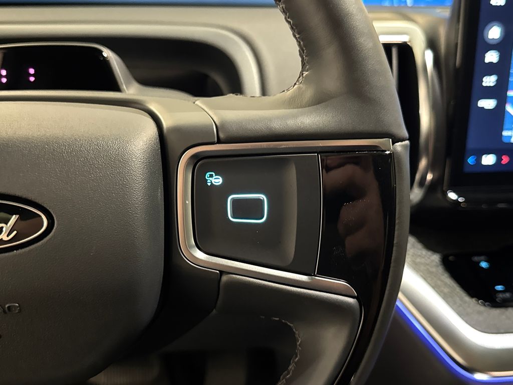 Certified Used 2025 Blue Ford Tremor image 25