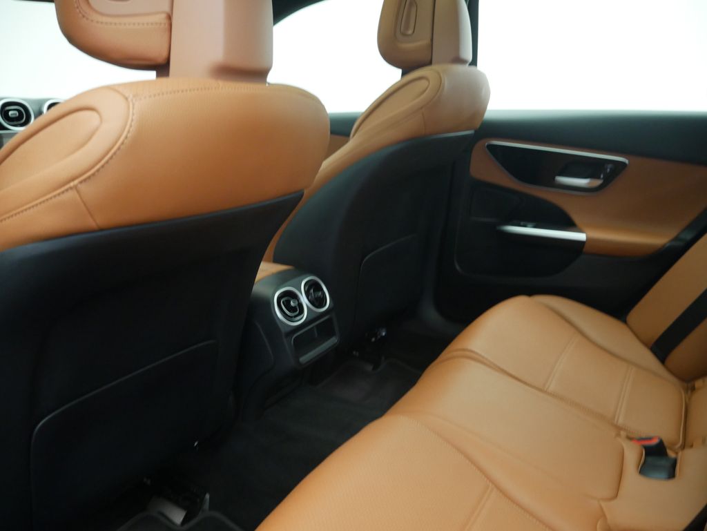 Thumbnail: 2023 Mercedes-Benz C-Class - 23