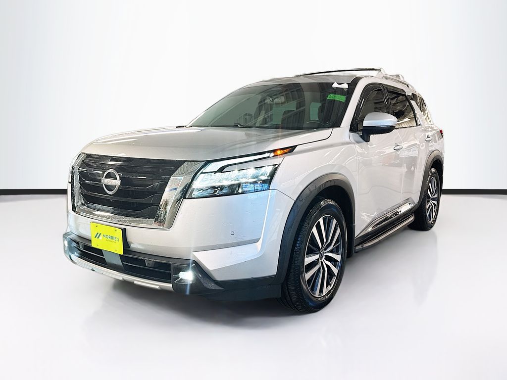 2022 Nissan Pathfinder Platinum 4WD