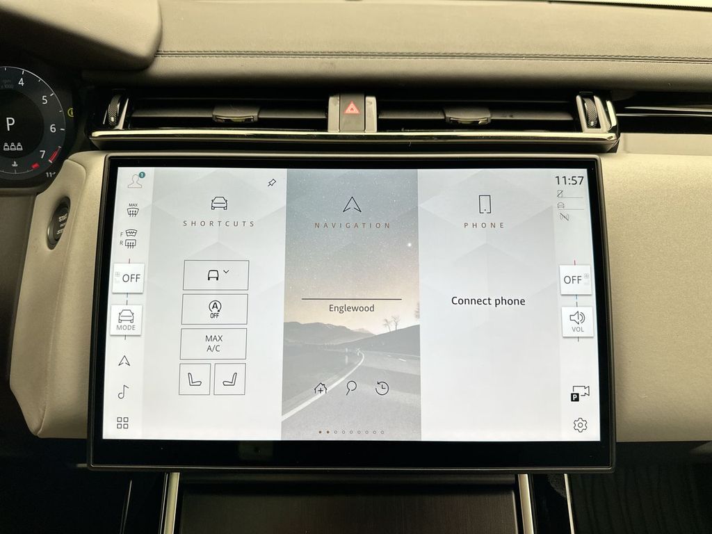 2026 Land Rover Range Rover Velar Dynamic SE 13