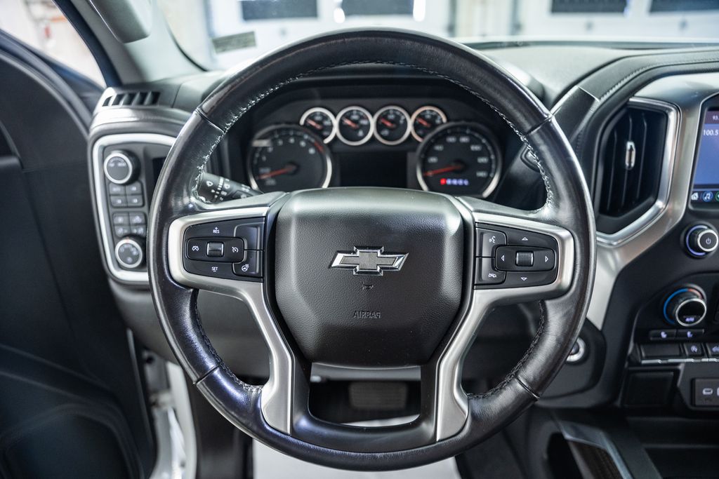 ChevroletSilverado 150030