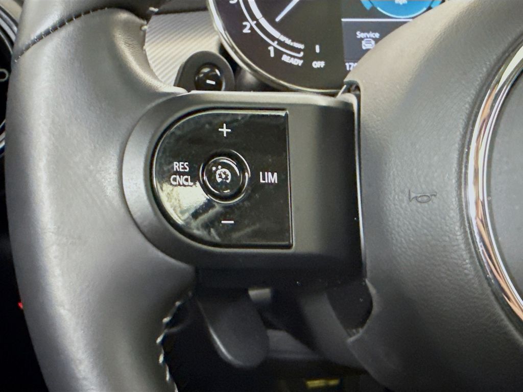 Thumbnail: 2024 MINI Cooper - 11