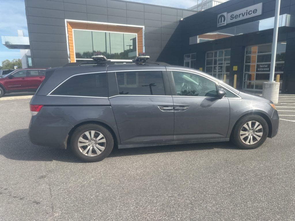 2016 Honda Odyssey EX photo 14