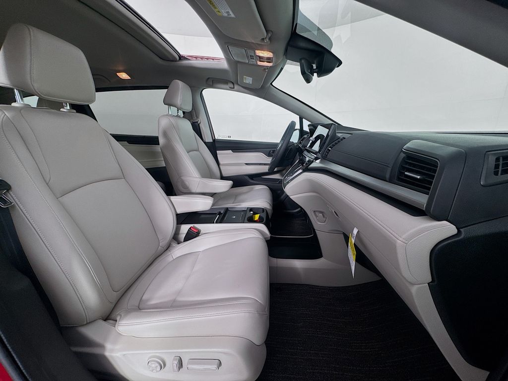 Used Car 2025 Honda Odyssey  Ex-l For Sale Under $40,000 In Austin, Texas