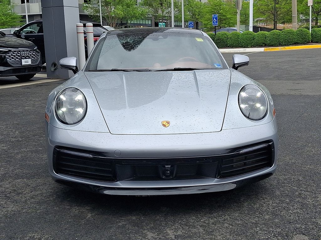 Thumbnail: 2022 Porsche 911 - 2