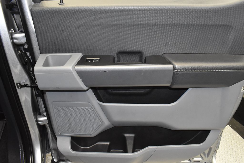2023 Ford F-150 XLT 26