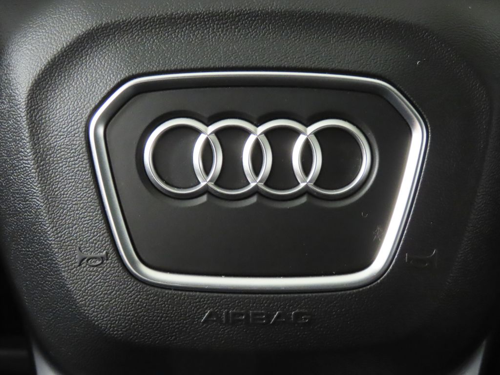 Thumbnail: 2023 Audi Q5 - 19