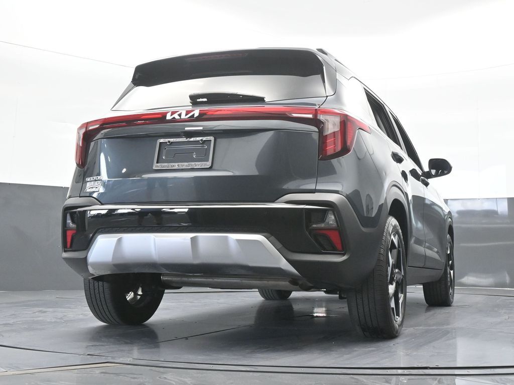 Used 2024 Gravity Gray Kia EX image 60