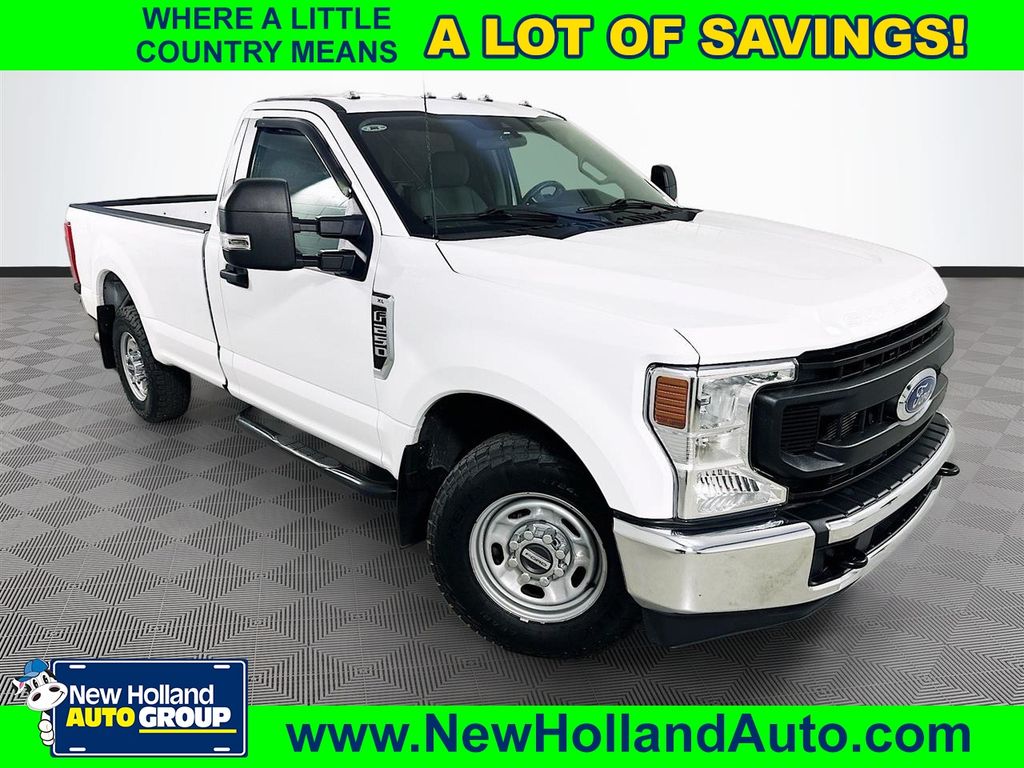 Oxford White 2022 Ford F-250 Super Duty XL LB RWD Pickup Truck 4X2 6-Speed Automatic