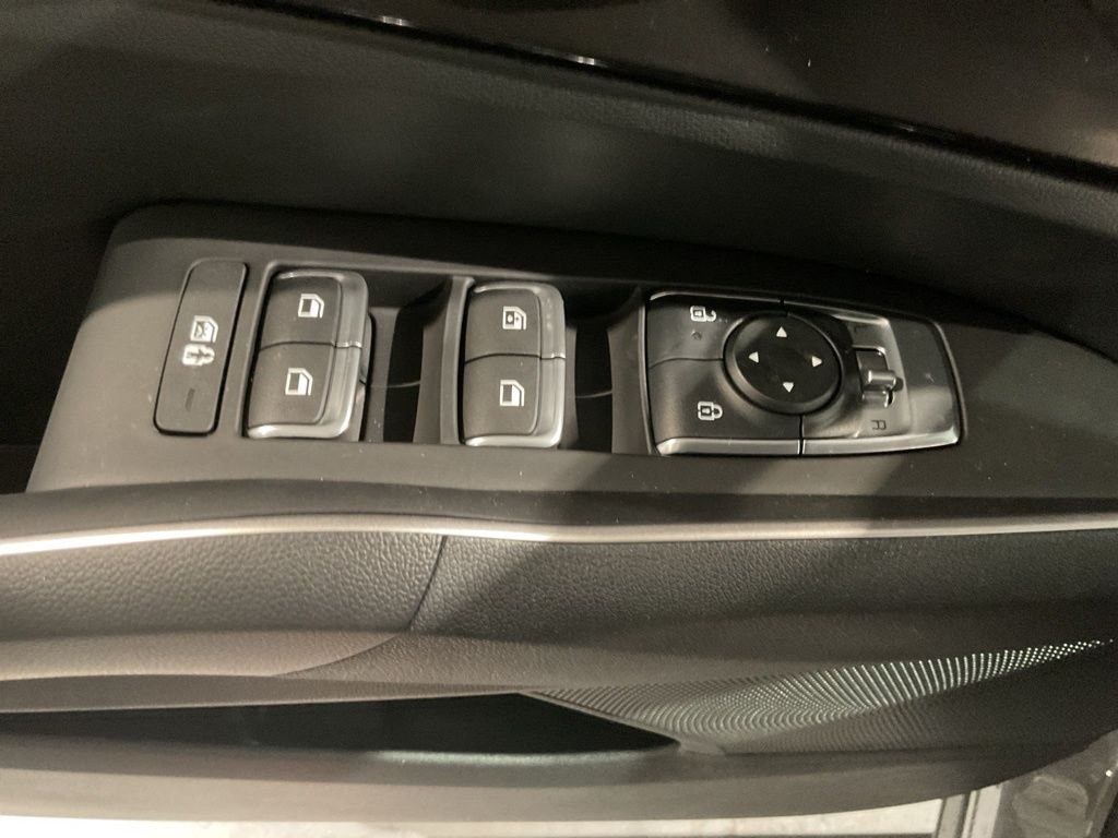 New 2026 Gray Kia EX image 9