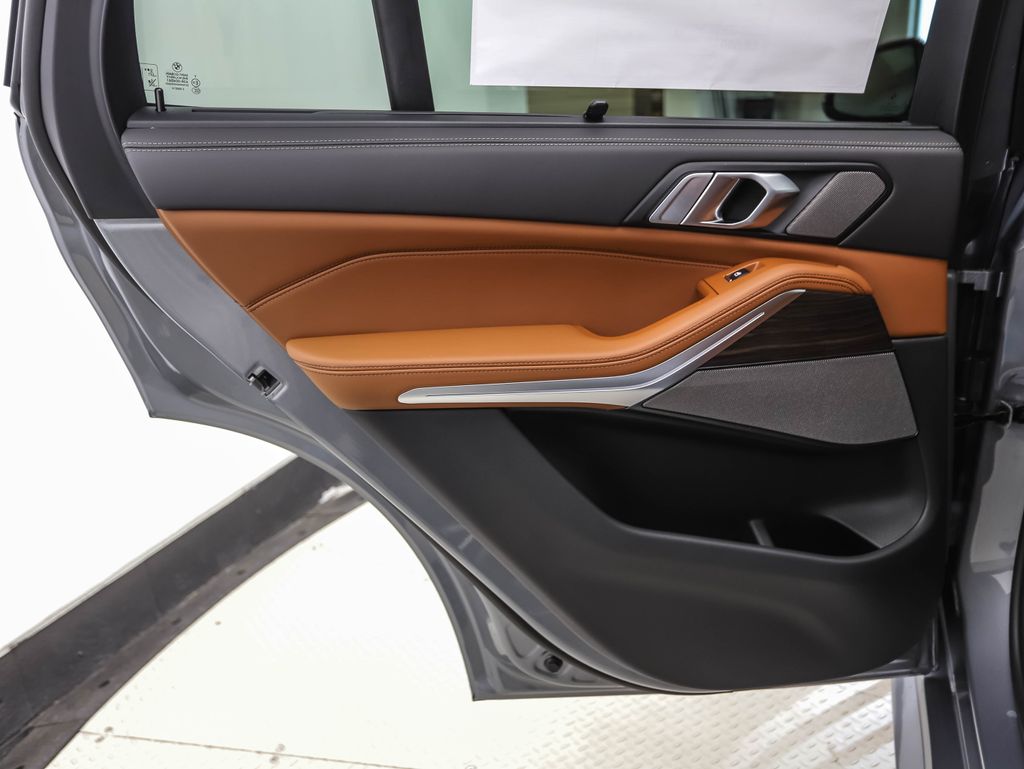 Thumbnail: 2026 BMW X5 - 20