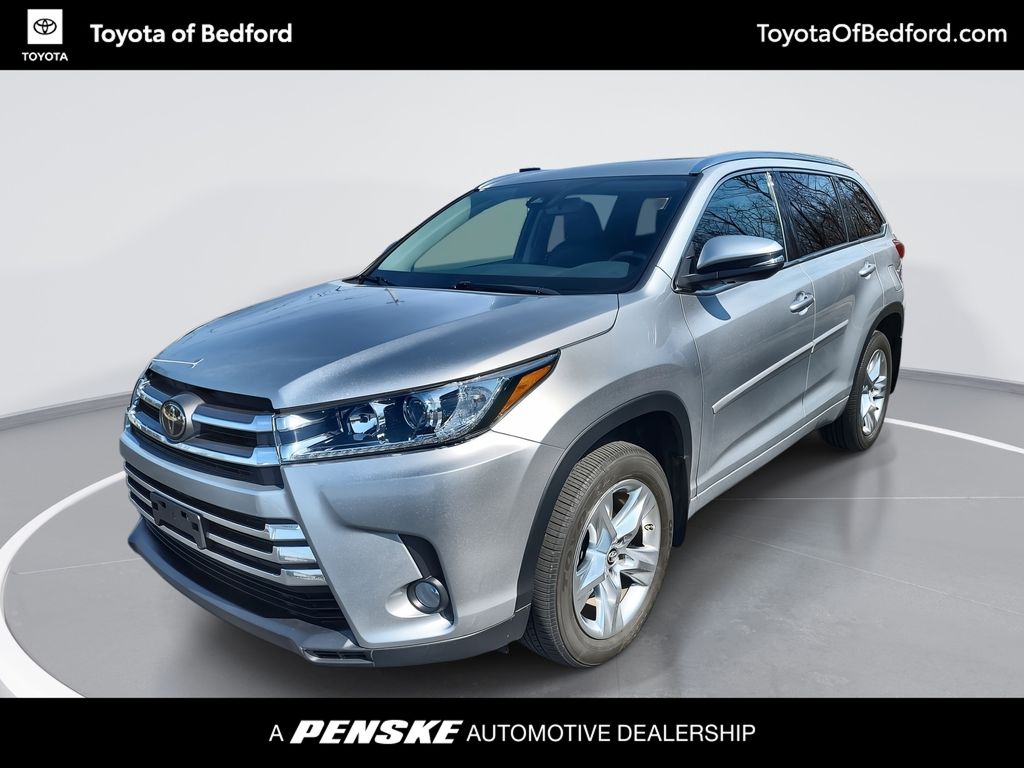 2017 Toyota Highlander Limited -
                Bedford, OH