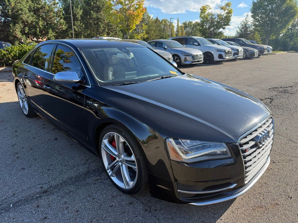 /2013 Audi S8