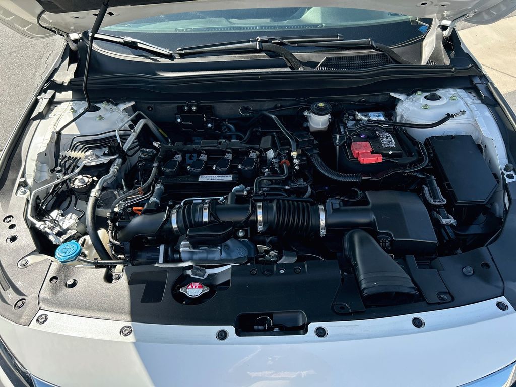 Thumbnail: 2018 Honda Accord - 27