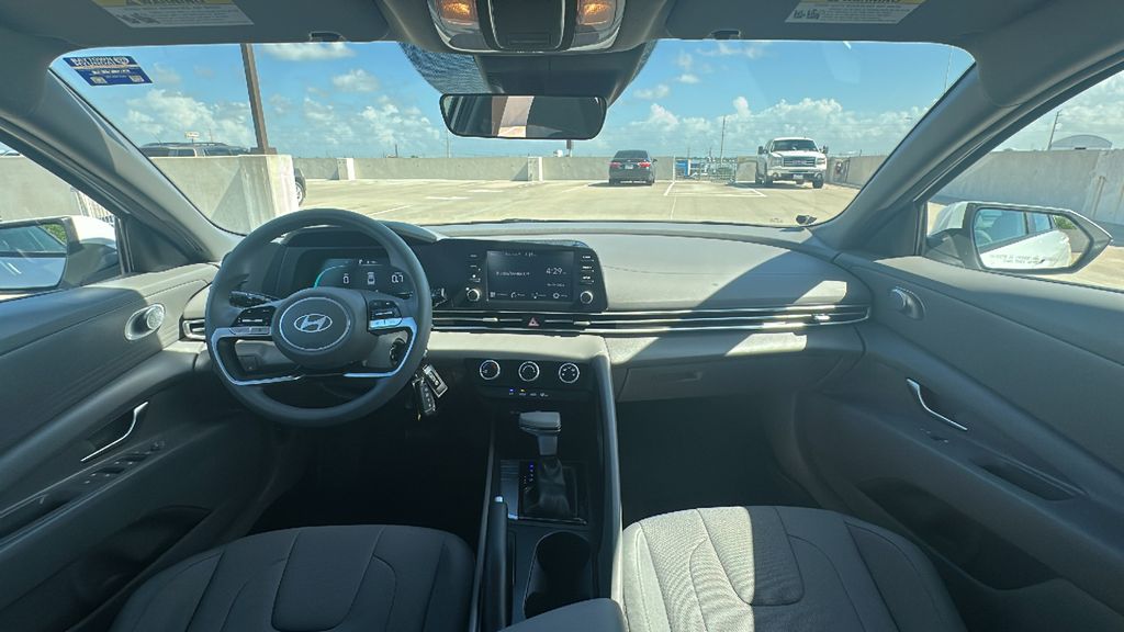2024 Hyundai Elantra SE White at Classic Elite Chevrolet Sugar Land