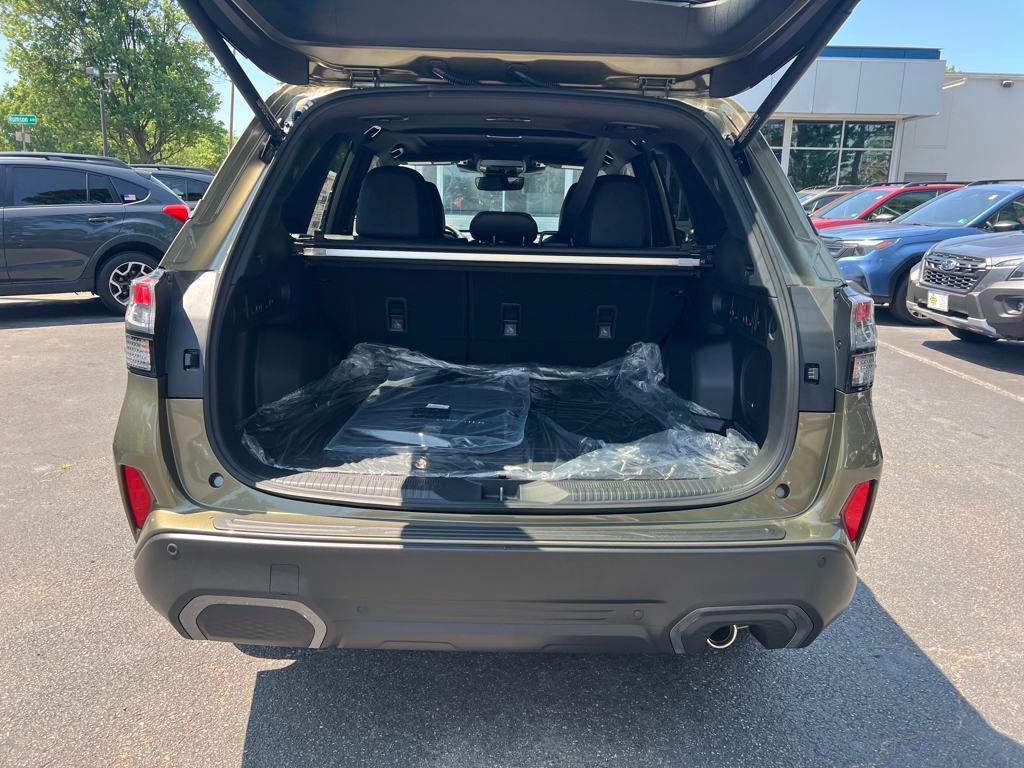 2025 Subaru Forester Limited photo