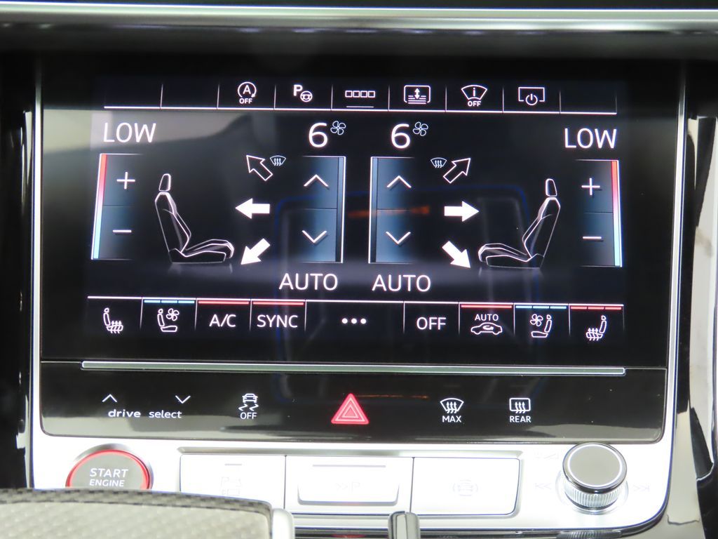 Thumbnail: 2025 Audi S8 - 19