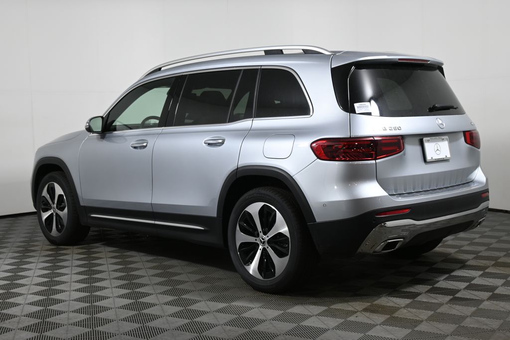 Thumbnail: 2026 Mercedes-Benz GLB - 5