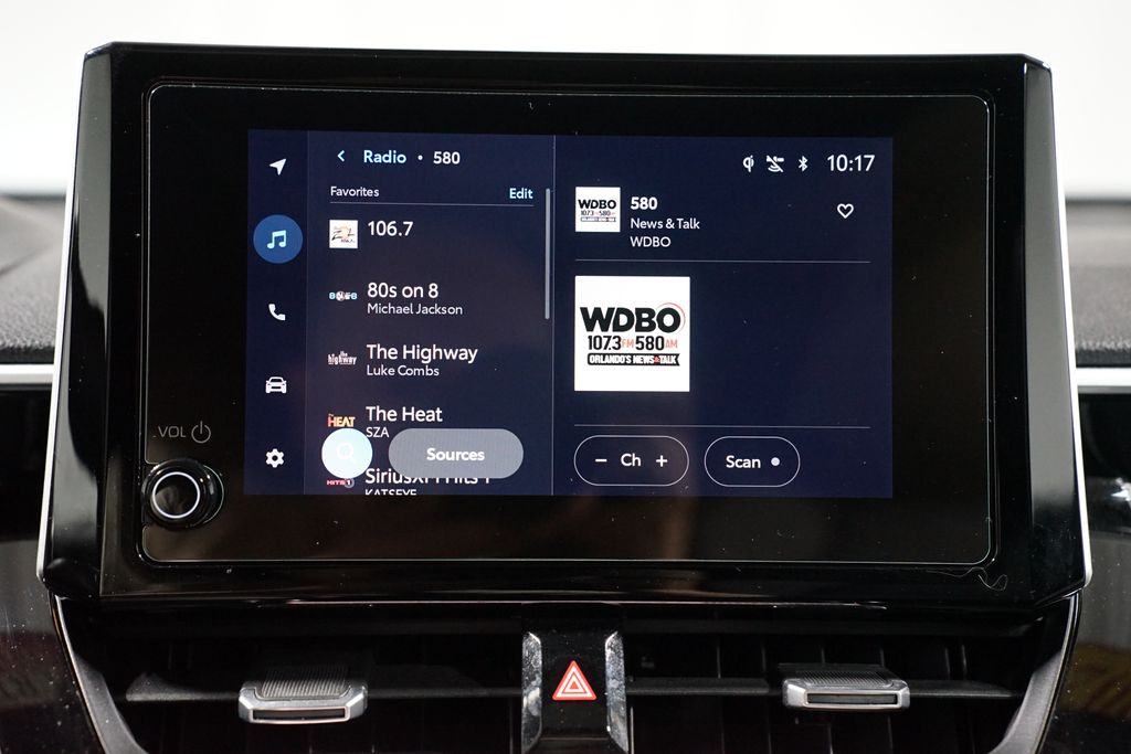 Thumbnail: 2025 Toyota Corolla Cross - 19