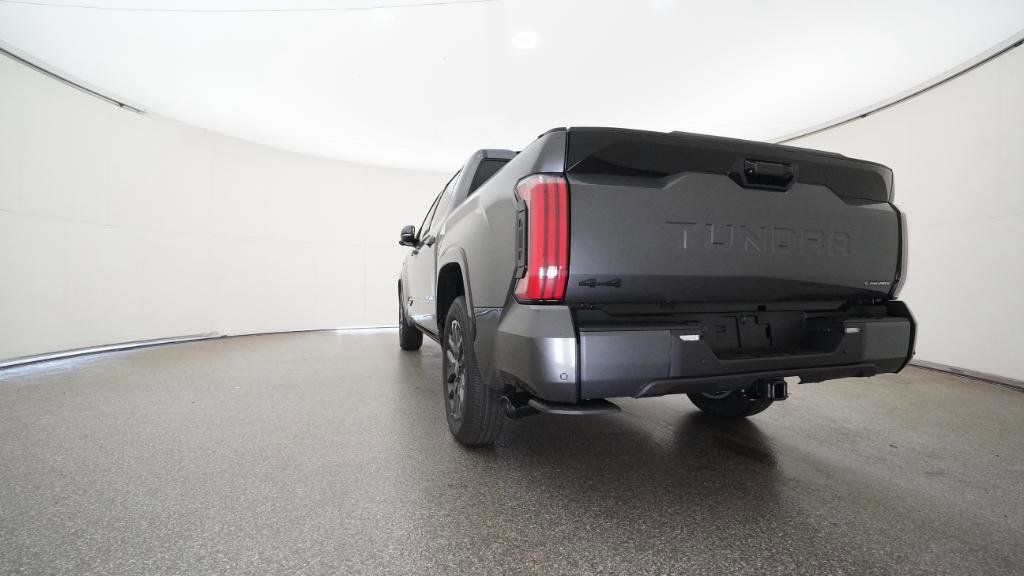 Thumbnail: 2025 Toyota Tundra - 3