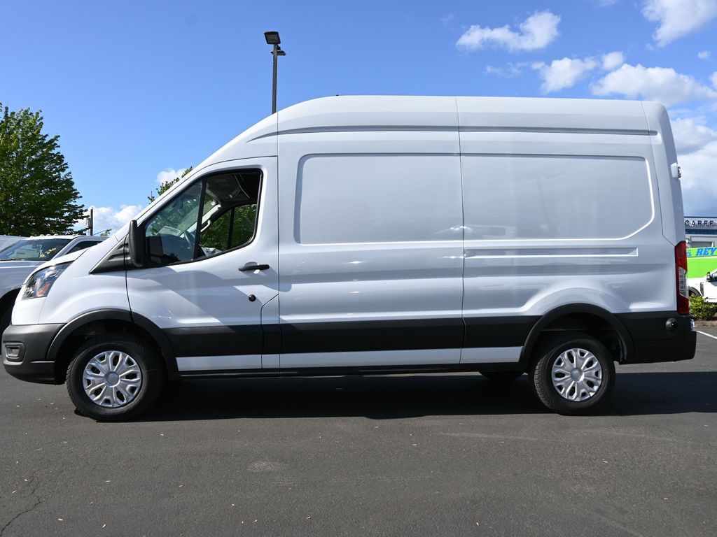 2025 Ford Transit 250