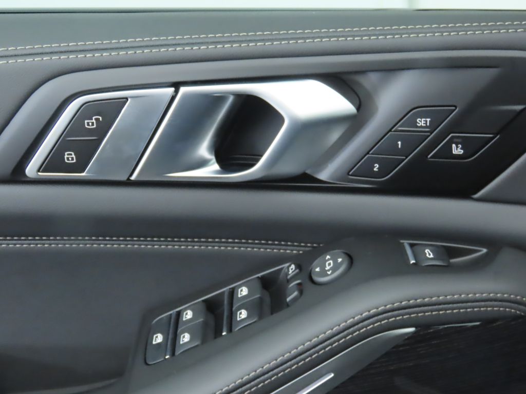 Thumbnail: 2026 BMW X5 - 24