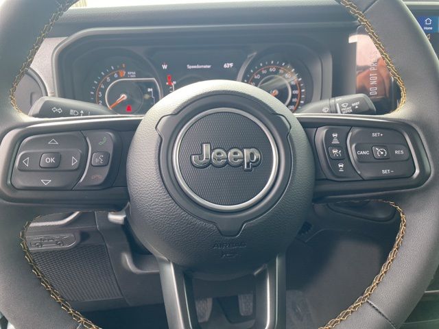 2024 Jeep Gladiator Sport 14