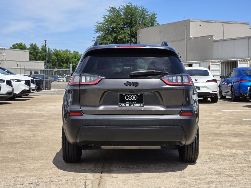 used 2020 Jeep Cherokee car, priced at $19,492