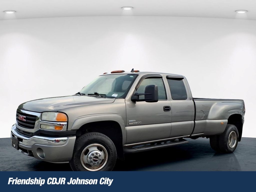 2007 GMC Sierra Classic 3500 SLT Ext. Cab DRW 4WD