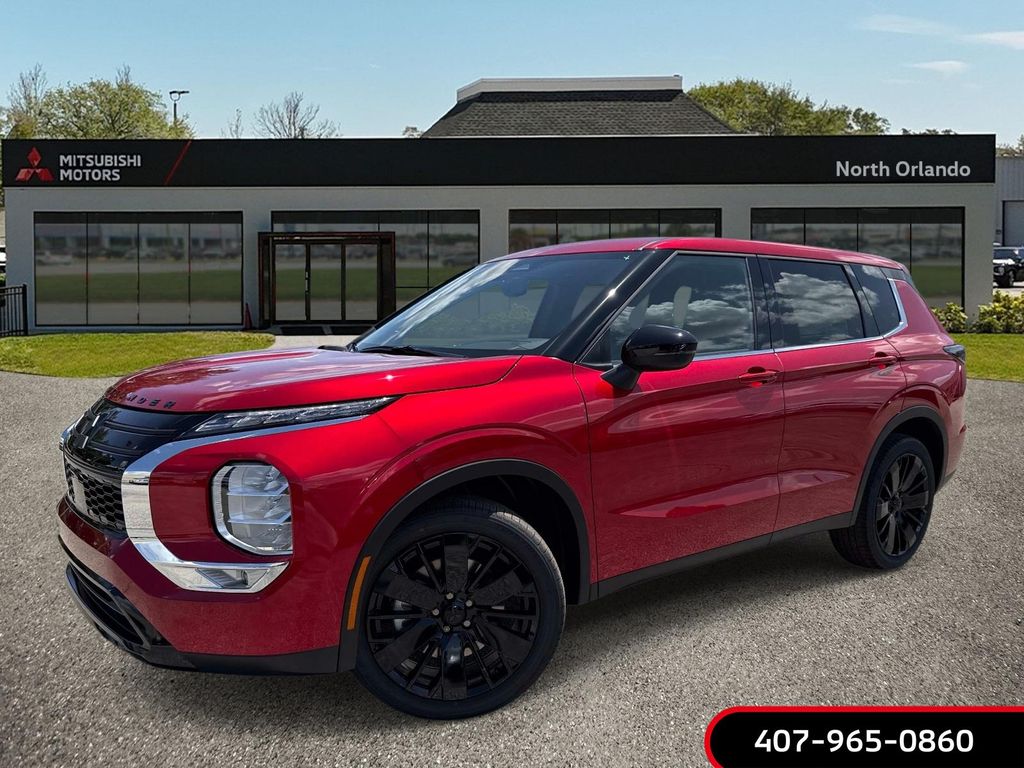 2026 Mitsubishi Outlander LE