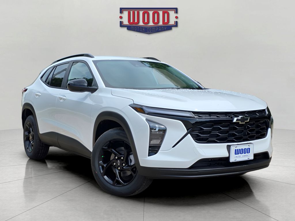 Summit White 2026 Chevrolet Trax LT FWD SUV / Crossover Front-Wheel Drive 6-Speed Automatic