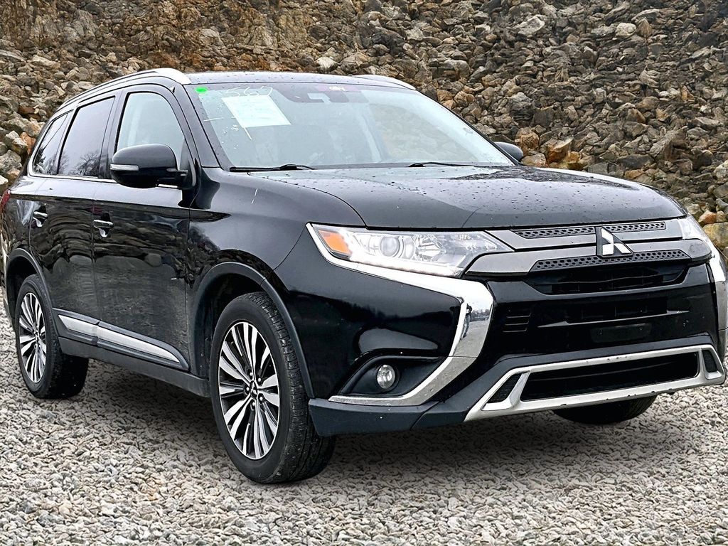 2020 Mitsubishi Outlander