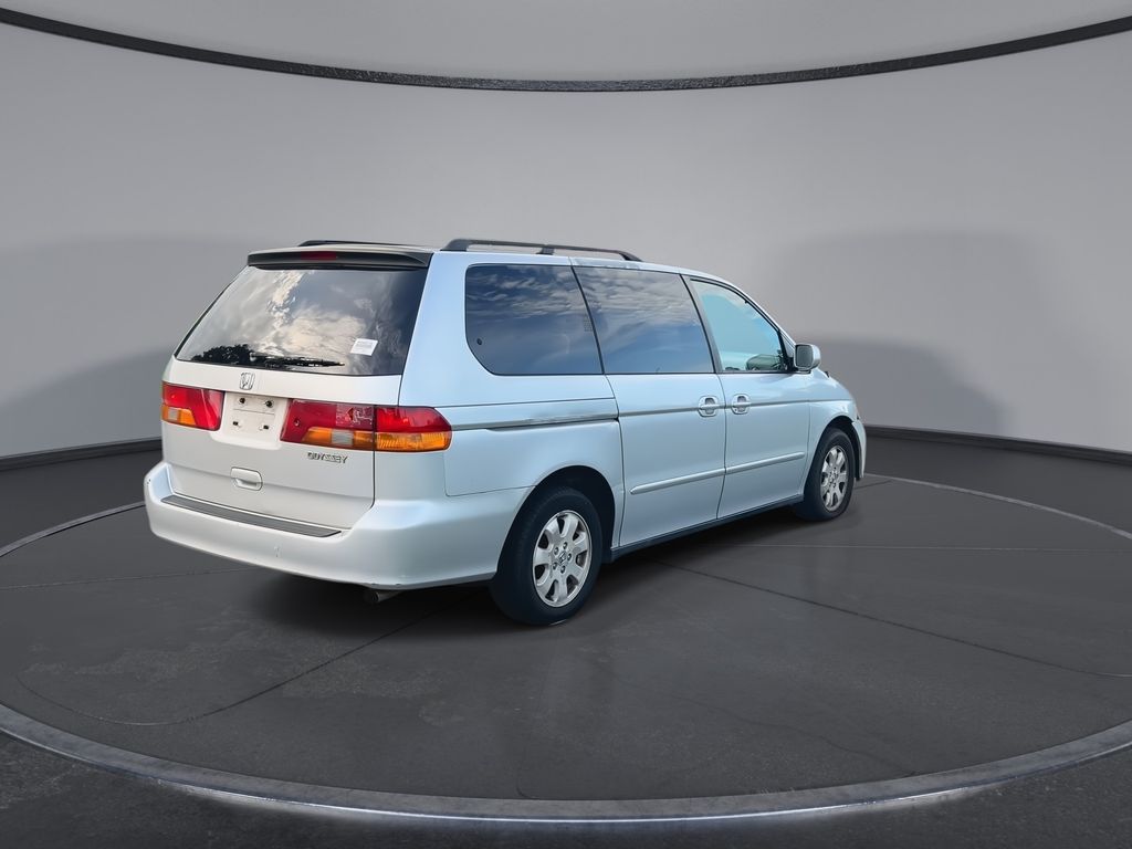 Thumbnail: 2002 Honda Odyssey - 8