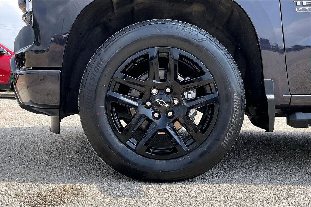 Used 2022 Chevrolet Silverado 1500 RST 4D Crew Cab