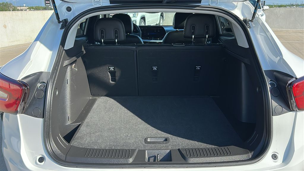 2025 Chevrolet Trax LT White at Classic Chevrolet Galveston