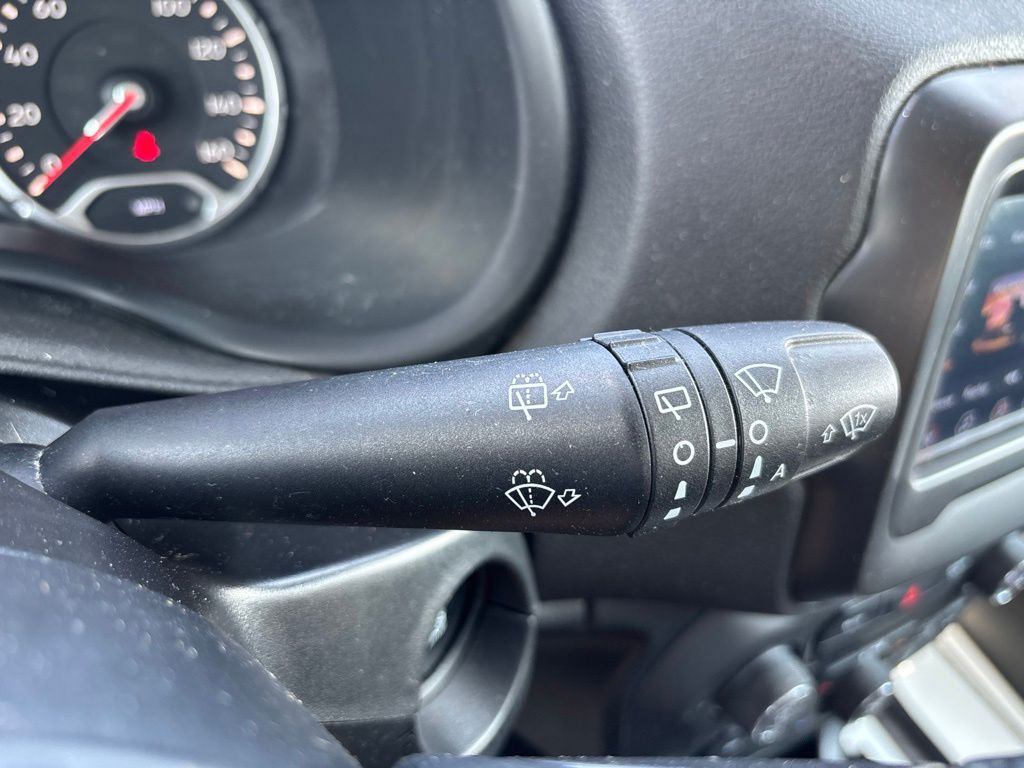 Used 2019 Jeep Renegade SUV