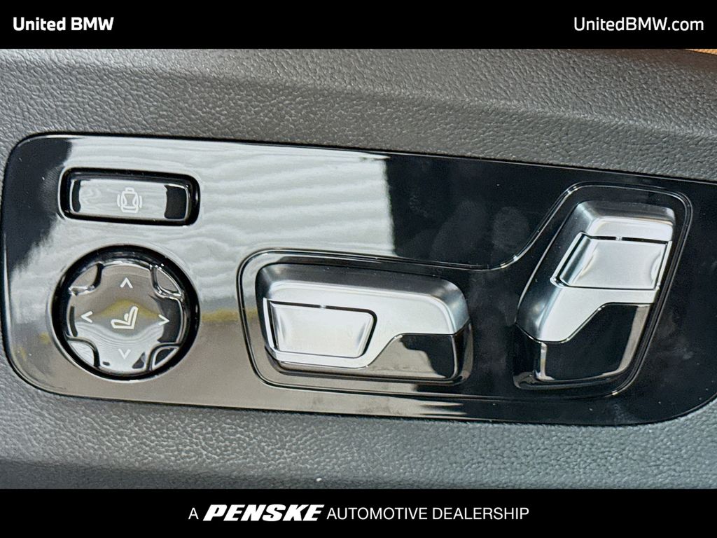 Thumbnail: 2026 BMW X5 - 4