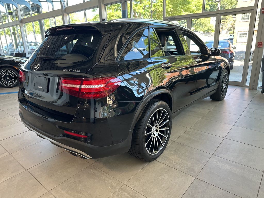 2019 Mercedes-Benz GLC GLC 43 AMG 7