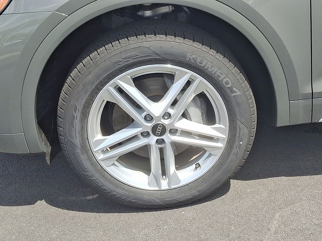 2025 Audi Q5  5
