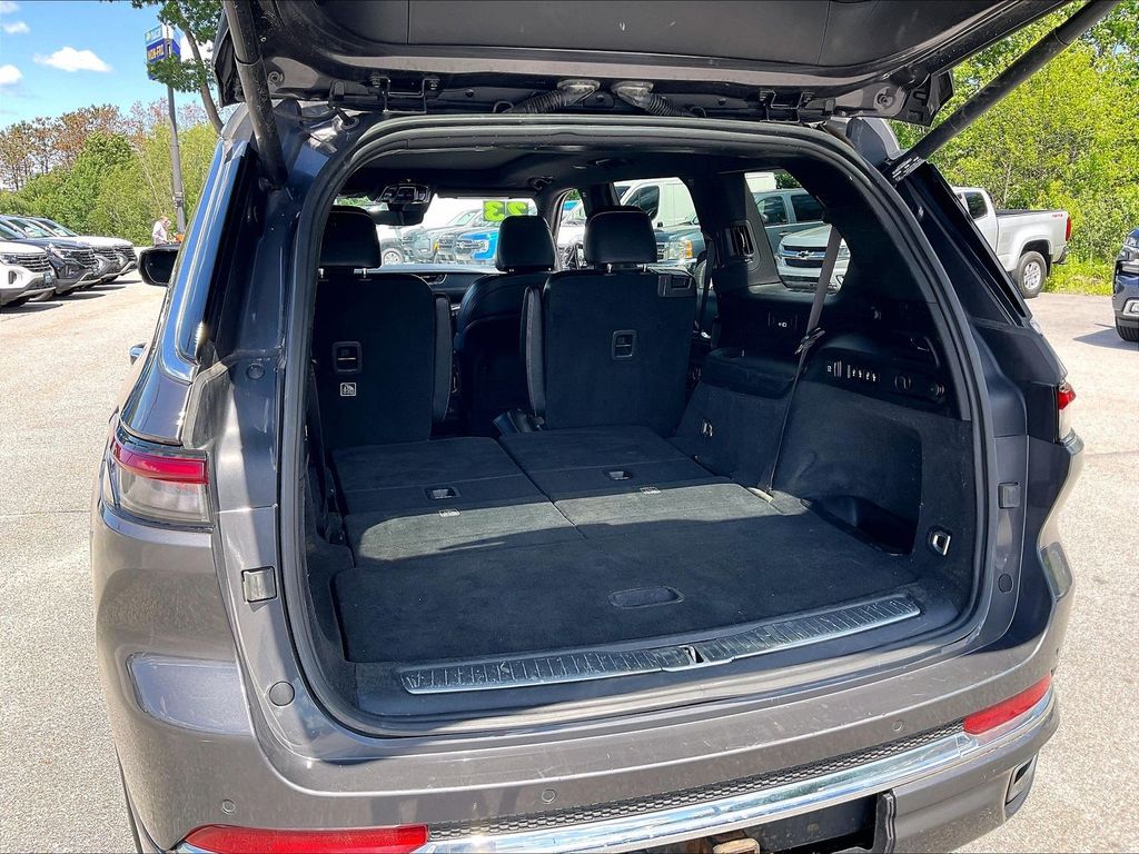 2023 Jeep Grand Cherokee L — photo 37