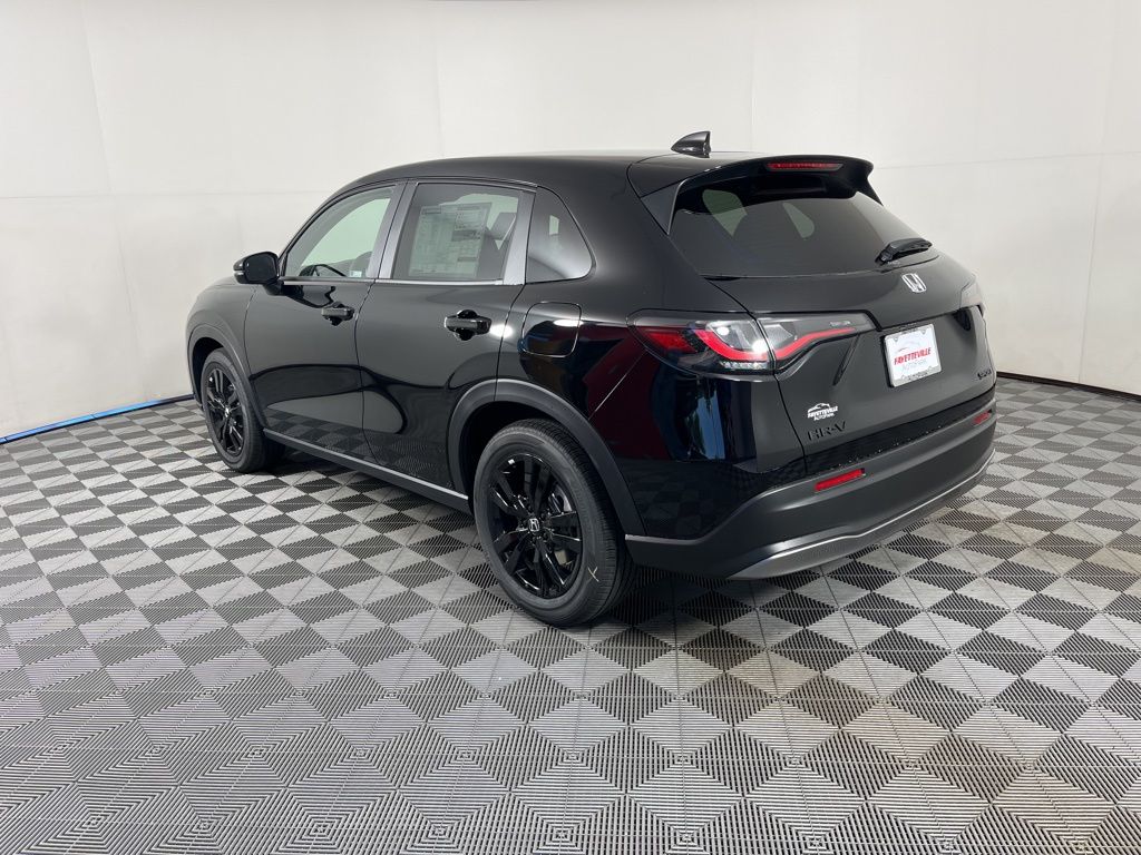 2026 Honda HR-V Sport 3