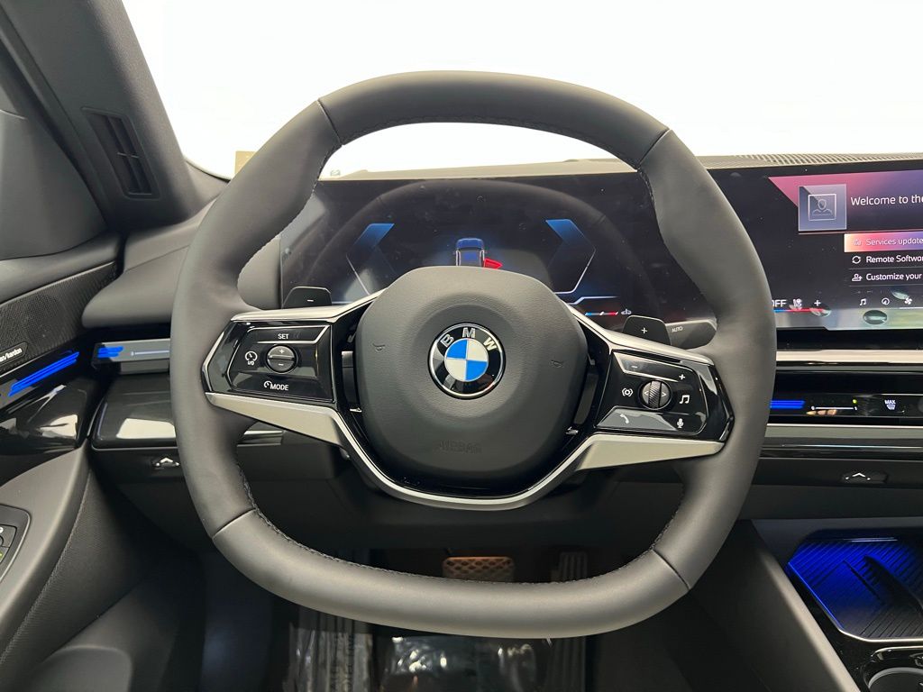 2025 BMW 5 Series 530i xDrive 17