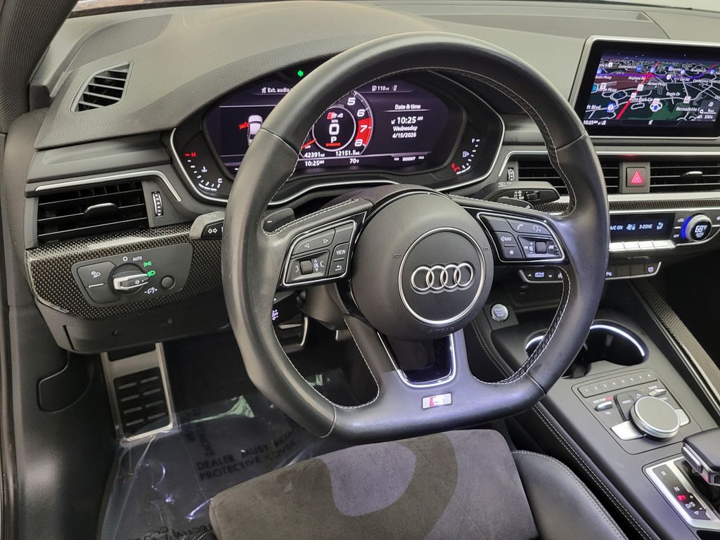 Thumbnail: 2019 Audi S4 - 25