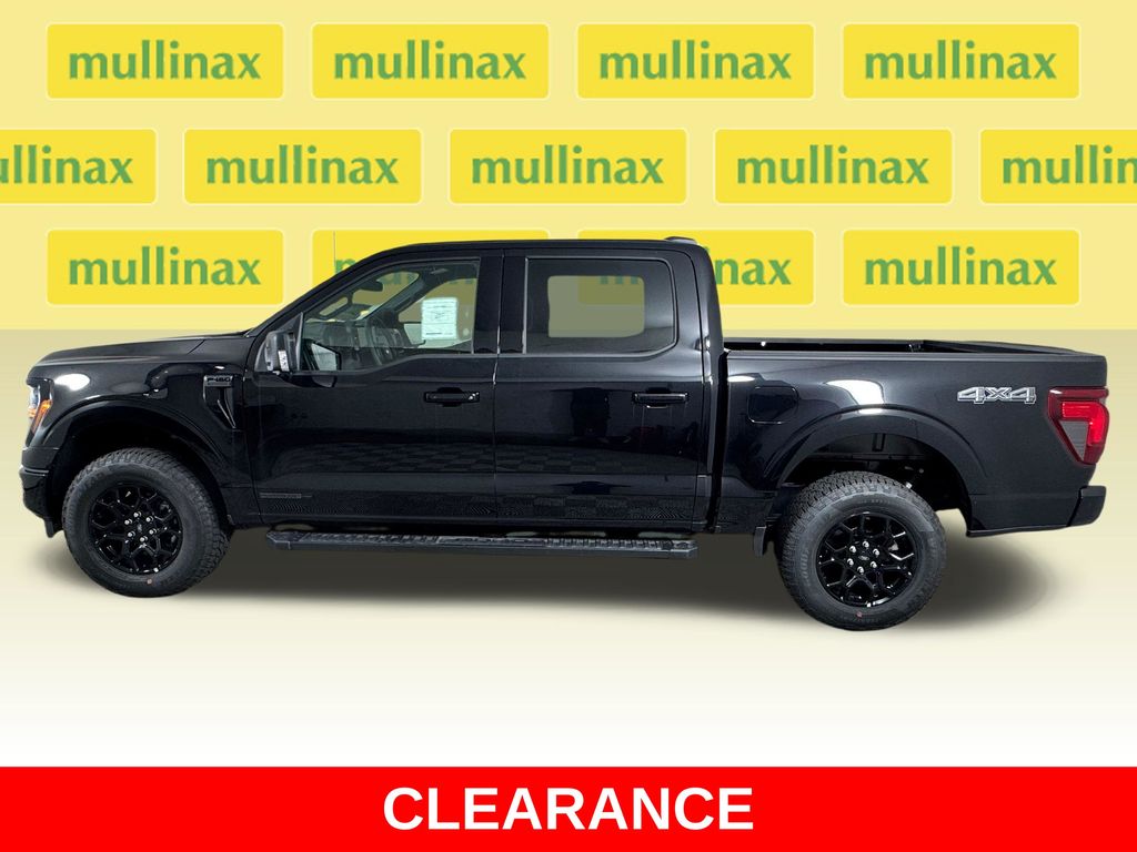 New 2026 Black Ford XLT image 2
