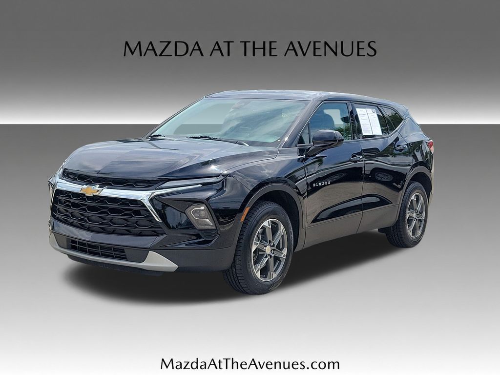 2025 Chevrolet Blazer LT