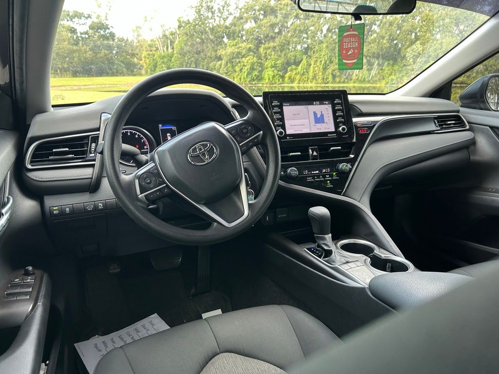 Thumbnail: 2024 Toyota Camry - 12