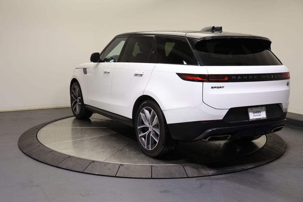 Thumbnail: 2023 Land Rover Range Rover Sport - 3