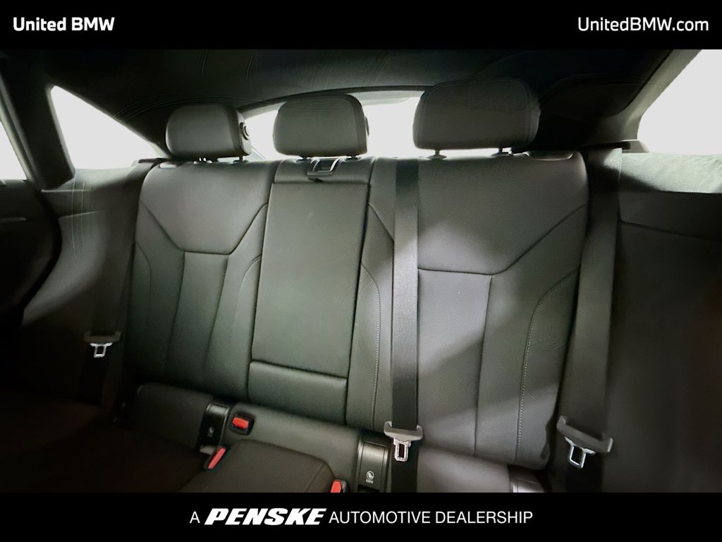 Thumbnail: 2025 BMW i4 - 13