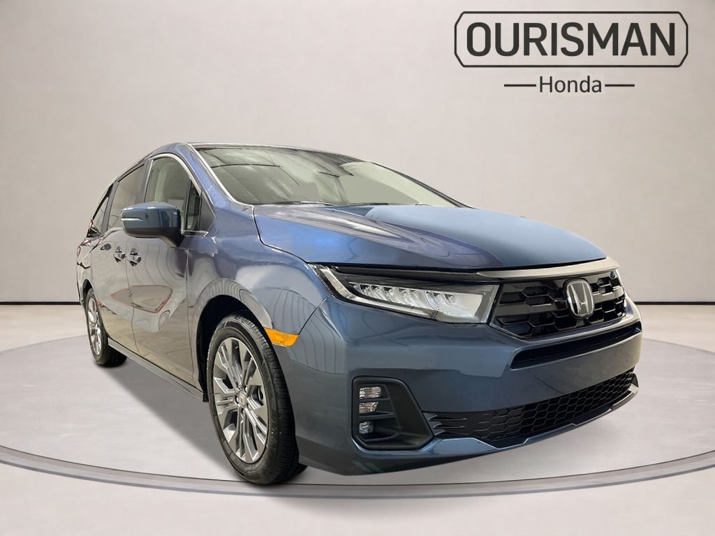 2026 Honda Odyssey Touring's photo