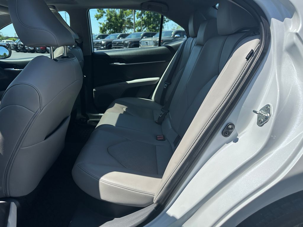 2023 Toyota Camry Hybrid XSE
